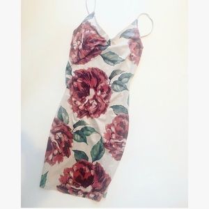 Floral stretch pencil dress size small